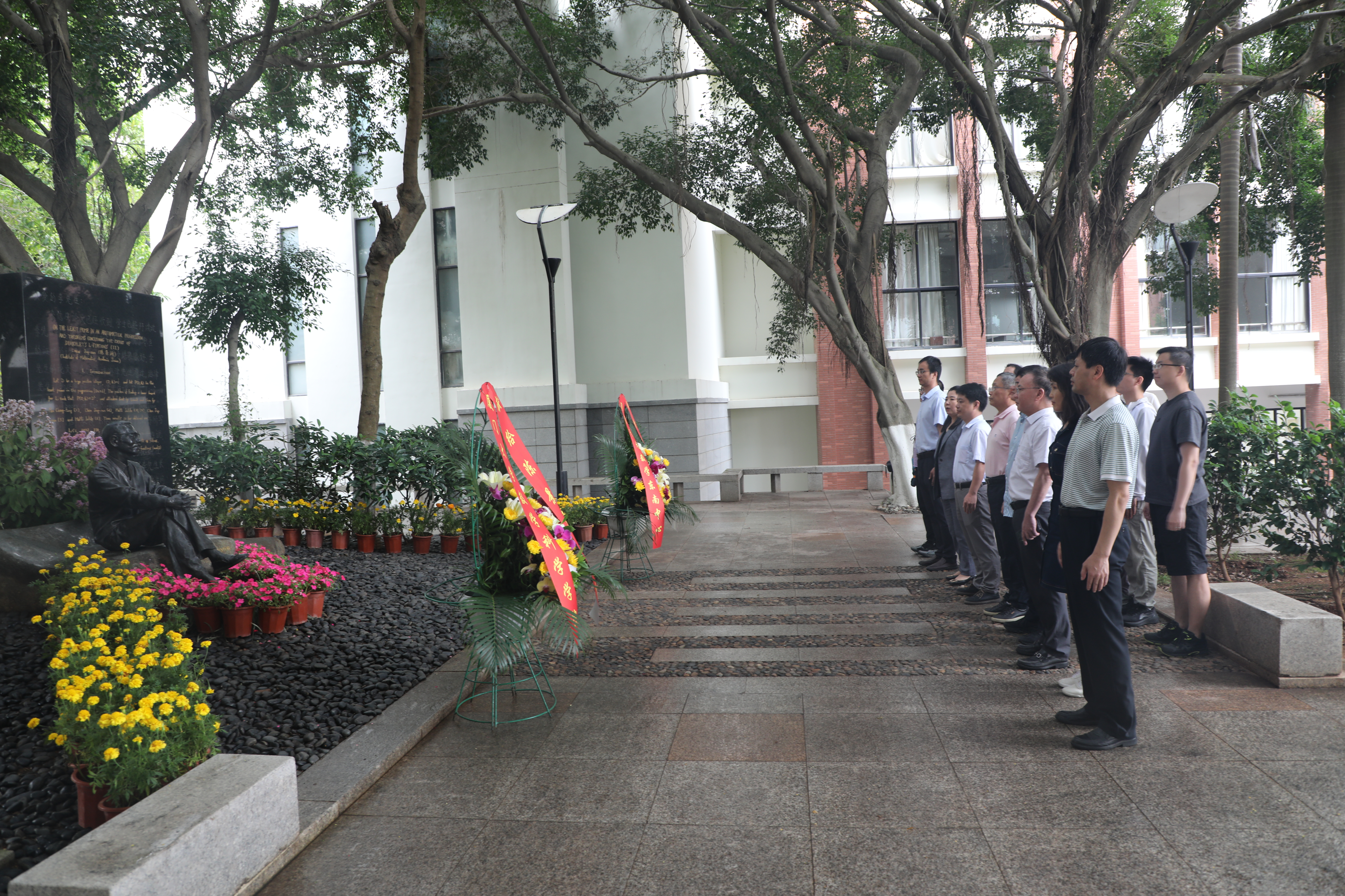 香港正版二四六论坛